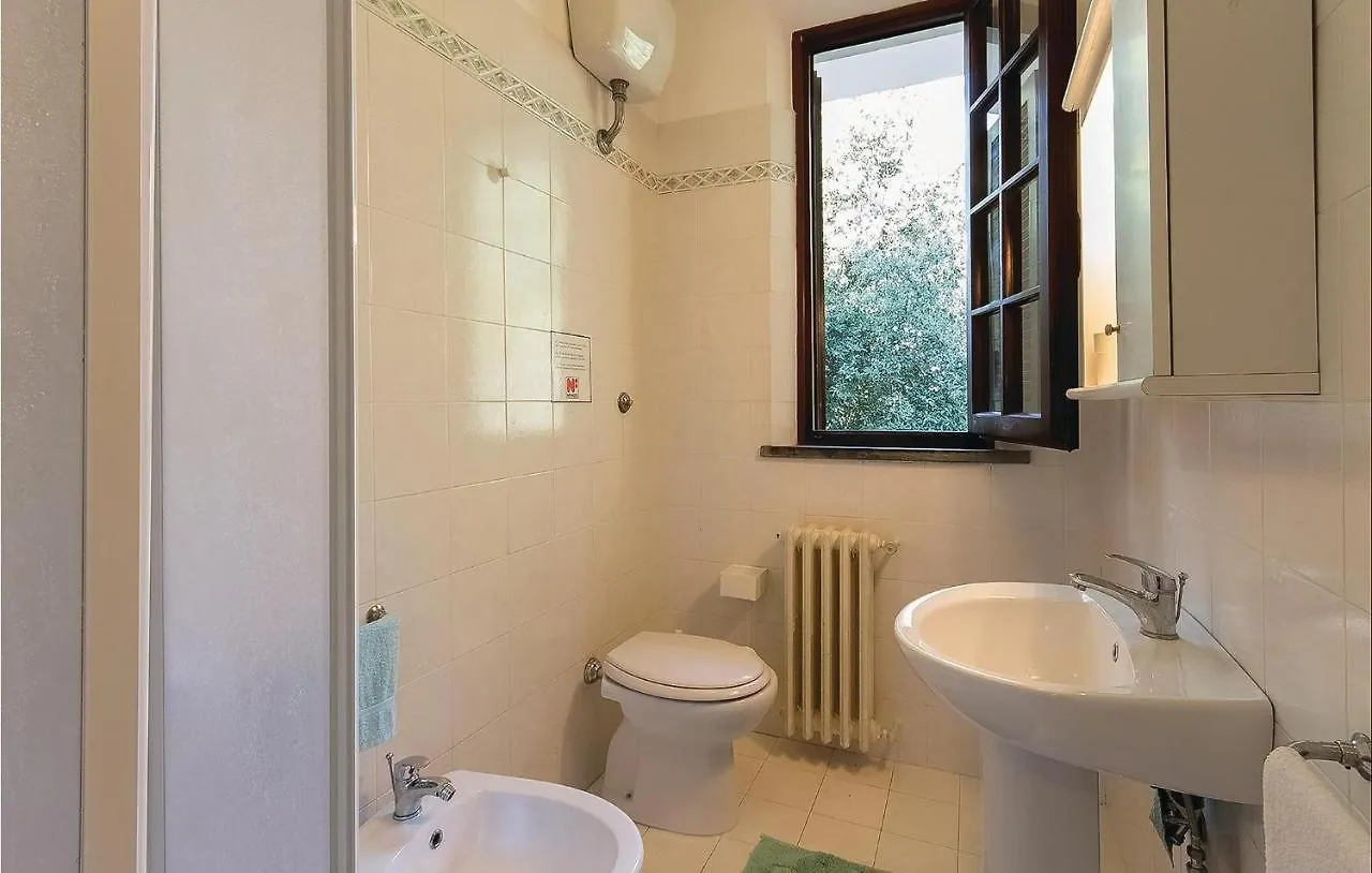 Amazing Apartment In Marti Pi With Kitchen